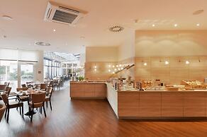 Amedia Dresden Elbpromenade, Trademark Collection by Wyndham