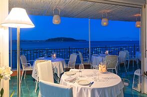 Miramare E Castello Hotel