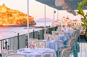 Miramare E Castello Hotel