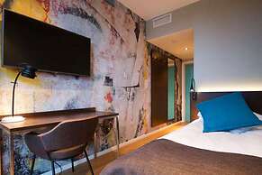 Comfort Hotel Victoria Floro, Markegata 43, 6900, Norway