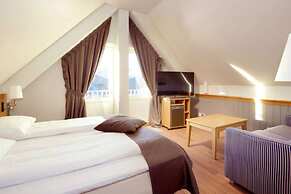 Home Hotel With
