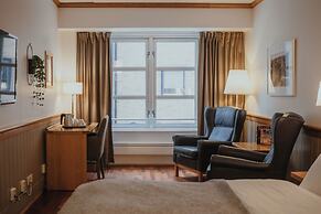 Home Hotel With