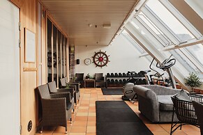Home Hotel With