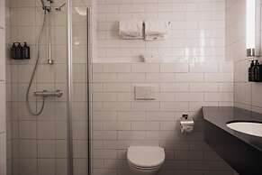 Home Hotel With