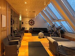 Home Hotel With