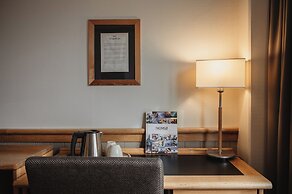 Home Hotel With