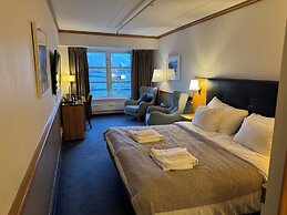 Home Hotel With