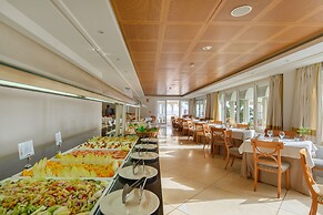 Hotel Playa Victoria