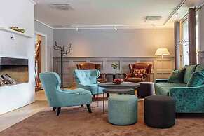 Home Hotel Uman