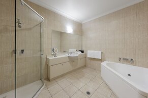 The Carrington Hotel Shepparton