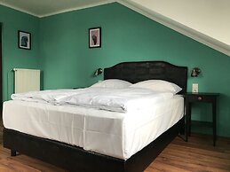 SmartHotel Mystique self check-in