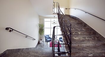 Home Hotel Post