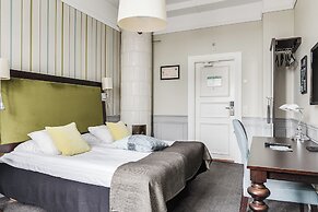 Home Hotel Post