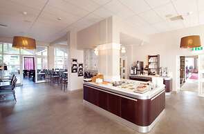 Home Hotel Post