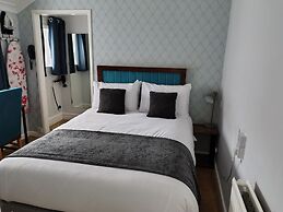 Rising Sun Hotel by Greene King Inns