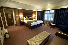 Frensham Pond Country House Hotel & Spa