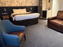 Red Lion Hotel by Greene King Inns