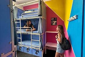 Smart Hyde Park View - Hostel
