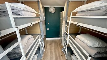 Smart Hyde Park View - Hostel