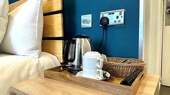 Smart Hyde Park View - Hostel