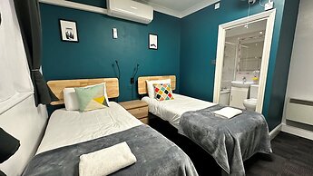 Smart Hyde Park View - Hostel
