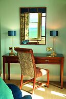 Golf View Hotel & Spa