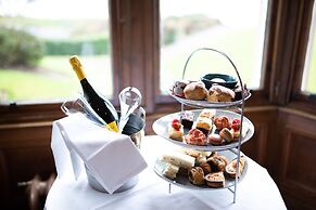 Golf View Hotel & Spa