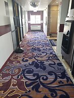 Days Inn by Wyndham Lake Village