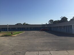 Burr Oak Motel