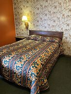 Burr Oak Motel