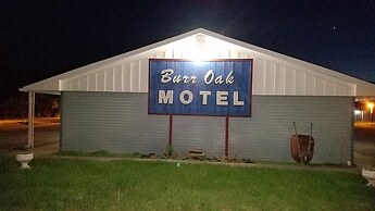 Burr Oak Motel