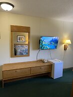 Burr Oak Motel