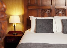 The Fieldhead Hotel by Greene King Inns