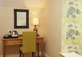 The Fieldhead Hotel by Greene King Inns