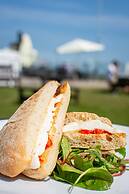 The Kingscliff Hotel