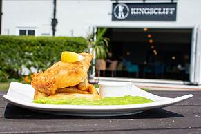 The Kingscliff Hotel