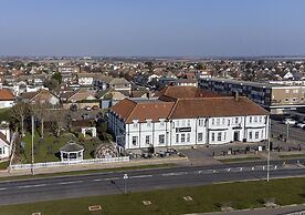 The Kingscliff Hotel
