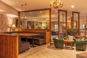 Hollins Hall Hotel, Golf & Country Club