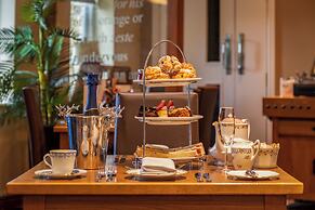 Hollins Hall Hotel, Golf & Country Club