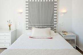 Archipelagos Hotel
