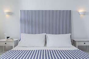 Archipelagos Hotel