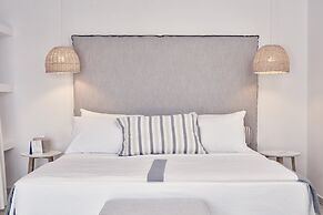 Archipelagos Hotel