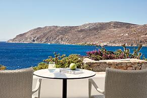 Archipelagos Hotel