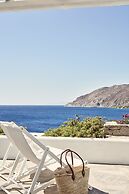 Archipelagos Hotel