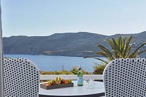 Archipelagos Hotel