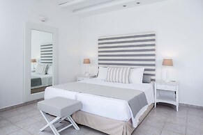 Archipelagos Hotel