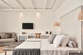 Archipelagos Hotel