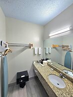 Quality Inn Fort Campbell