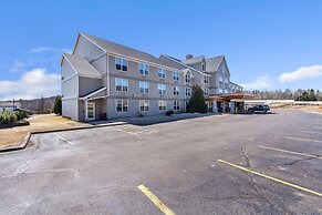 Sleep Inn & Suites near Spirit Mountain