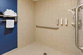 Spark by Hilton Daleville Roanoke North